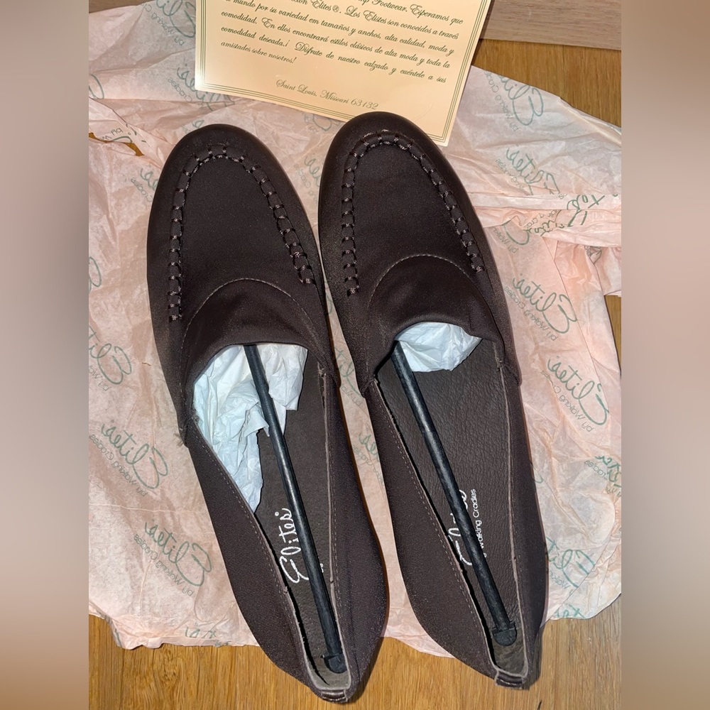 Shoes - Picture 2 of 10